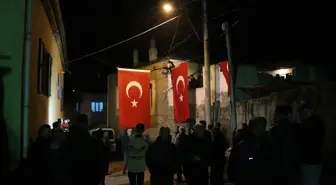 Pençe-Kilit Operasyonu'nda şehit olan Piyade Uzman Çavuş'un ailesine ulaştı