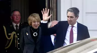 İrlanda'nın yeni başbakanı Simon Harris oldu