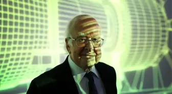 Higgs Bozonu'nun İsmi Veren İngiliz Bilim İnsanı Peter Higgs 94 Yaşında Öldü