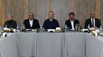 Tekirdağ Valisi Roman vatandaşlarla iftarda buluştu