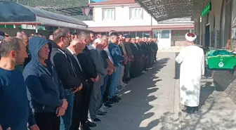 Hendek'te silahlı kavga sonucu ölen karı koca toprağa verildi