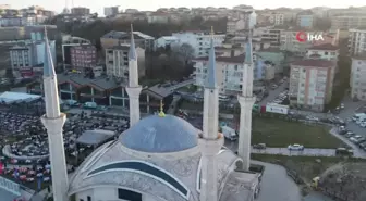 Köylerindeki asırlık bayram sabahı geleneğini İstanbul'da da sürdürüyorlar