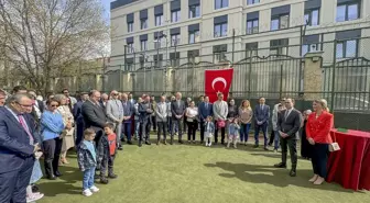 Moskova'da Türk Toplumu ve Büyükelçilik Mensupları Bayramı Kutladı