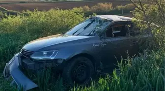 Edirne'de Kontrolden Çıkan Otomobil Takla Attı: 2 Yaralı