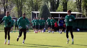 Sakaryaspor, Erzurumspor FK maçı için hazırlıklarını sürdürüyor