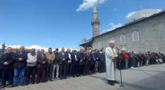 Erzurum'da Gıyabi Cenaze Namazı Gazze Şehitleri İçin Kılındı