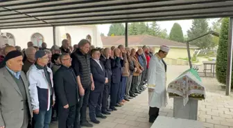 Kızılay Genel Başkanı Dr. Kemal Demir'in eşi Düzce'de son yolculuğuna uğurlandı