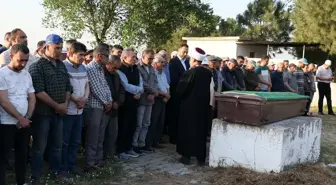 Antalya'da teleferik kazasında hayatını kaybeden avukatın cenazesi toprağa verildi