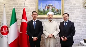 Diyanet İşleri Başkanı Ali Erbaş, Müslümanların örnek olması gerektiğini vurguladı