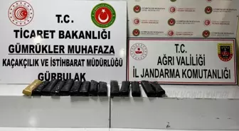 Ağrı'da 23 kilo sentetik uyuşturucu ve 2 bin 370 paket kaçak sigara ele geçirildi