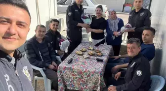 Engelli çocuğuyla yaşayan kadından polislere sürpriz