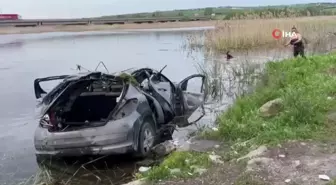 Kontrolden çıkan otomobil Büyükçekmece Gölü'ne düştü: 1 yaralı