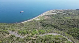 Tekirdağ Uçmakdere'de 2 Bin Kişi Yamaç Paraşütü Yaptı