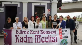 Edirne Kent Konseyi Kadın Meclisi, Petek Aksak'ın öldürülmesine tepki gösterdi