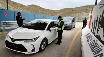 Elazığ İl Jandarma Komutanlığından Ramazan Bayramı Trafik Denetimi