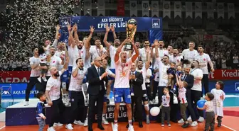 Halkbank, Voleybol AXA Sigorta Efeler Ligi'nde şampiyon oldu