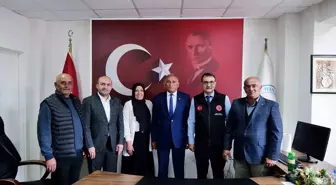 AK Parti Eskişehir Milletvekili Fatih Dönmez ve İl Başkanı Gürhan Albayrak, Han Belediye Başkanı Bekir Belceli'yi ziyaret etti