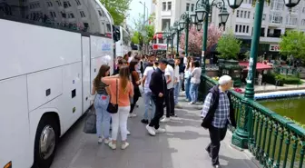 Eskişehir'de Bayram Tatili Döneminde Turist Ziyaretleri Artıyor