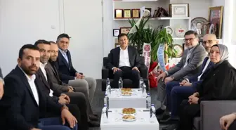 Hamza Dağ, Aliağa ve Menemen Belediye Başkanlarını ziyaret etti