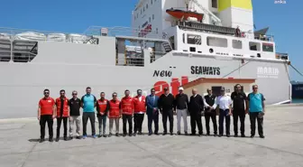 Türk Kızılayı'nın İyilik Gemisi Gazze'ye Ulaştı