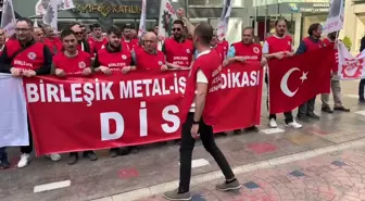 Karabük'teki MARZİNC Fabrikası İşçileri Haklarını Alamadıkları İçin Eylem Yaptı