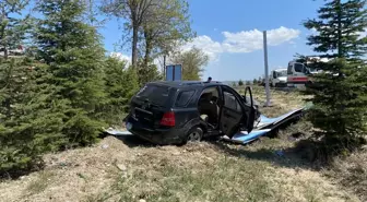 Isparta'da otomobil şarampole devrildi, sürücü hayatını kaybetti