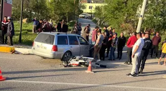 Karaman'ın Ermenek ilçesinde otomobil ile motosiklet çarpıştı: 2 yaralı