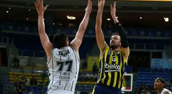 Fenerbahçe Beko, Darüşşafaka'yı mağlup etti