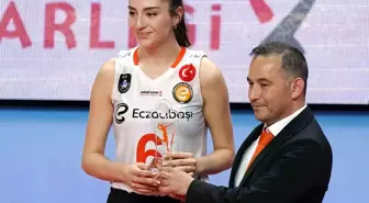 Beşiktaş Kadın Voleybol Takımı Milli Oyuncu Salih Şahin ile Sözleşme İmzaladı