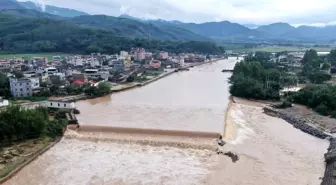 Çin'in Guangdong eyaletindeki nehirlerde su seviyeleri alarm düzeyini aştı