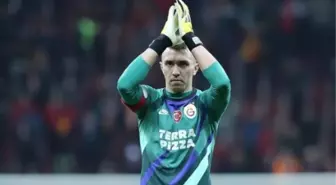 Muslera milli takımı bıraktı mı 2024?