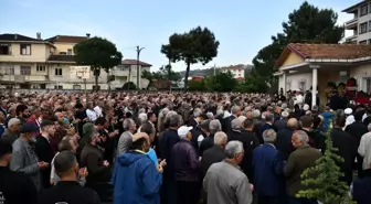 Trabzon'da Hacı Nusret Çakıroğlu'nun cenazesi toprağa verildi