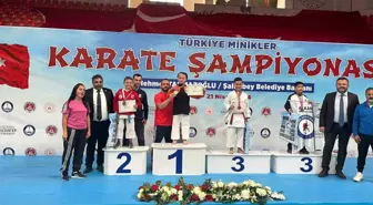 Sandıklı'nın altın çocuğu Mustafa Eren Güder Türkiye Şampiyonu oldu