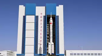 Çin, Shenzhou-18 Uzay Aracını Uzaya Gönderiyor