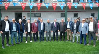 Trabzon'un Faroz Futbol Sahası Yenilenerek Hizmete Açıldı