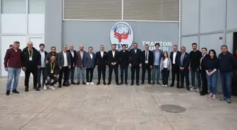 Trabzonspor Başkanı Ertuğrul Doğan TSYD Trabzon Şubesi'ni ziyaret etti