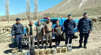 Kayseri'de yasadışı keklik avı yapan 2 kişi suçüstü yakalandı