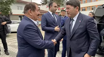 Adalet Bakanı Yılmaz Tunç, Belediyeleri Ziyaret Etti