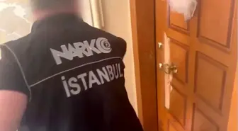 Avcılar'da Uyuşturucu Tacirlerinin Yakalandığı Operasyon Anı Kameralara Yansıdı