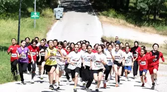 Nilüfer Uluslararası Spor Şenlikleri'nde Heyecanlı Kros Yarışları