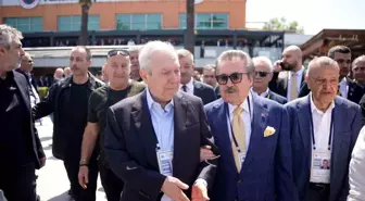 Aziz Yıldırım, 6 yıl sonra Fenerbahçe tesislerine geldi