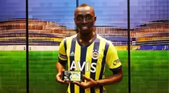 Eski Fenerbahçe yıldızı Papiss Cisse kaç TL'ye futbol oynuyor?