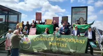 Çoğulcu Demokrasi Partisi, Kızılordu Korosu'nu Protesto Etti