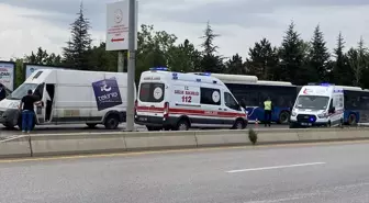 Ankara'da trafik kazası: 2 kişi yaralandı