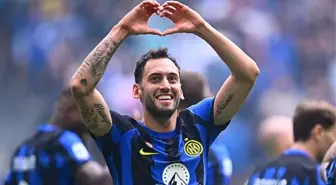 Hakan Çalhanoğlu'nun takımı Inter'den Türk bayraklı paylaşım