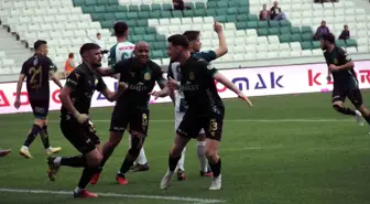 Giresunspor, Sakaryaspor'a 3-2 mağlup oldu