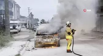 Düzce'de cip alev alev yandı