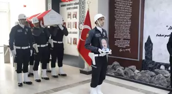 Edirne'de tedavi gören polis memuru için tören düzenlendi