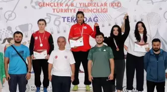 Bilecikli güreş sporcusu Ayşe Nazlı Aşut Türkiye 3'üncüsü oldu