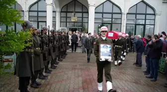 Edirne'de Asansör Kazasında Hayatını Kaybeden Emlakçı ve Emekli Astsubay Son Yolculuğuna Uğurlandı